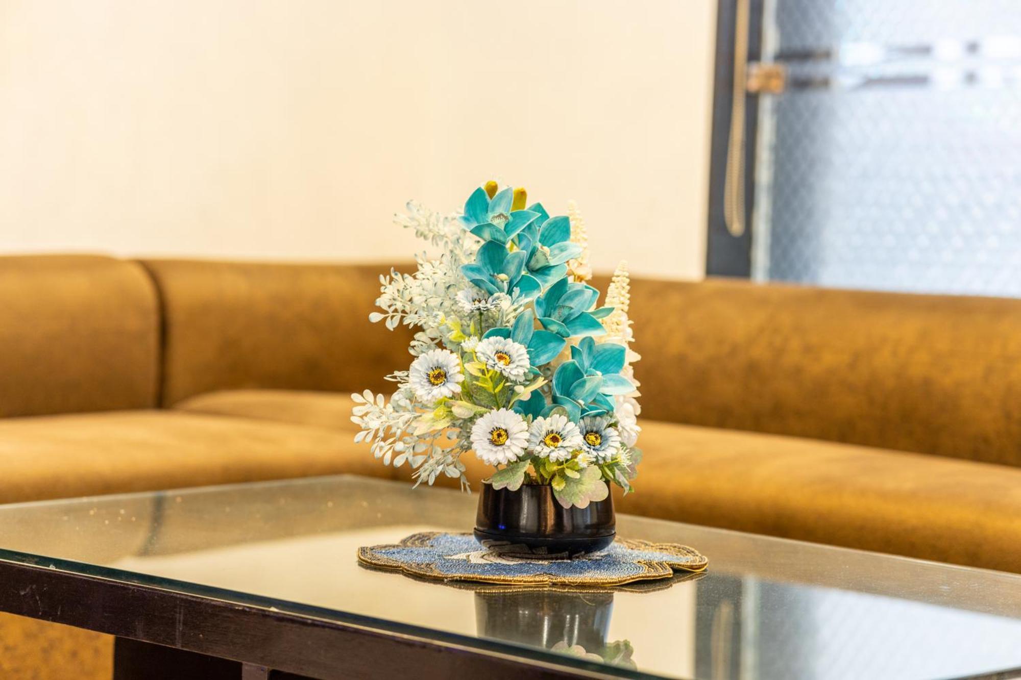 דלהי Hotel Cosmo Near Blk Hospital Karol Bagh מראה חיצוני תמונה