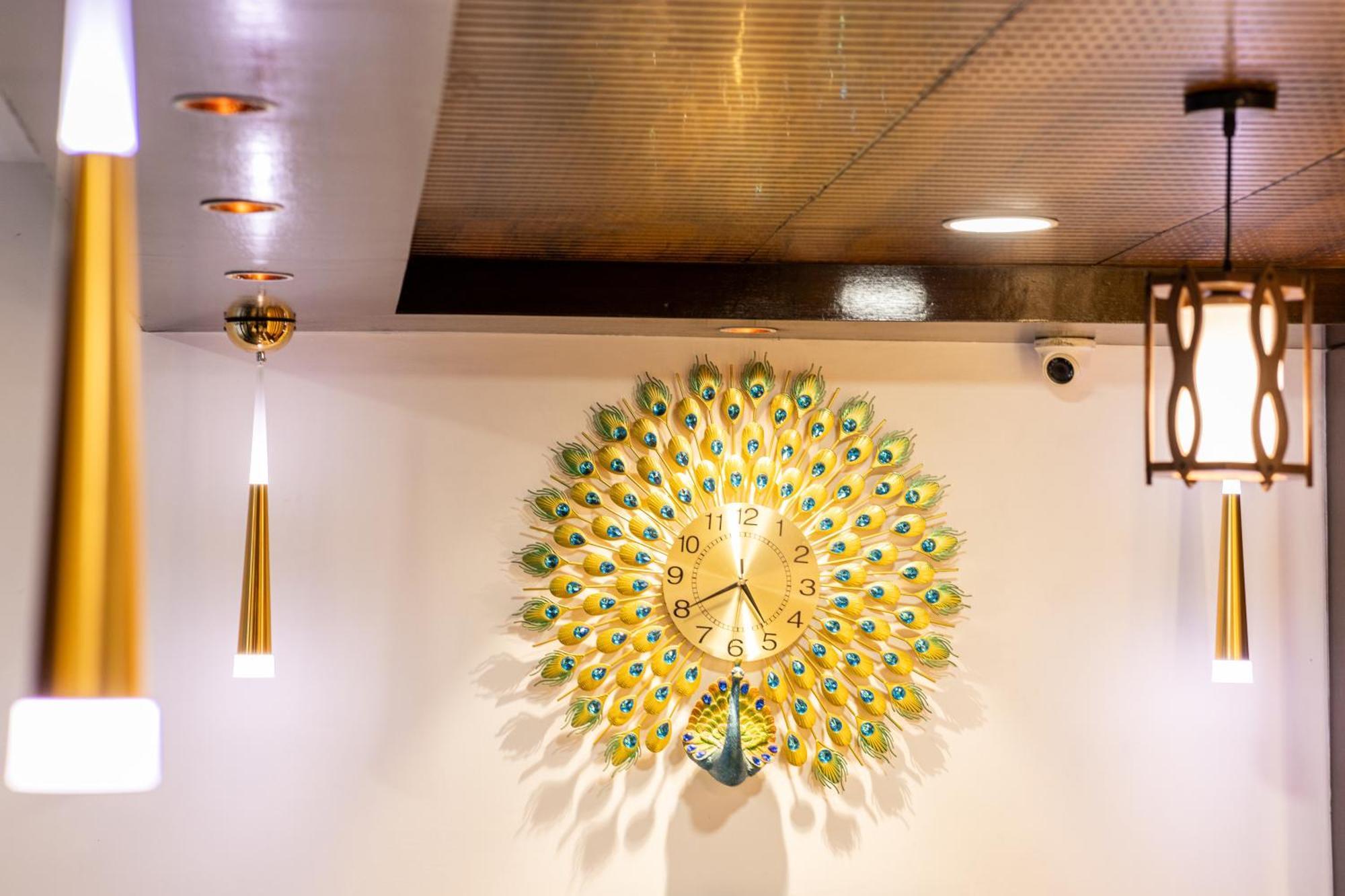 דלהי Hotel Cosmo Near Blk Hospital Karol Bagh מראה חיצוני תמונה
